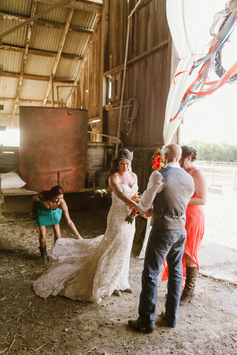 converted barn into a wedding ceremony location in the central valley california by heather elizabeth photography